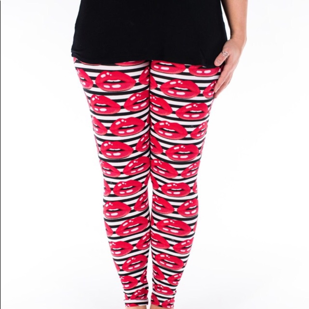 Sweetlegs Plus2 DIVA LIPS RETIRED